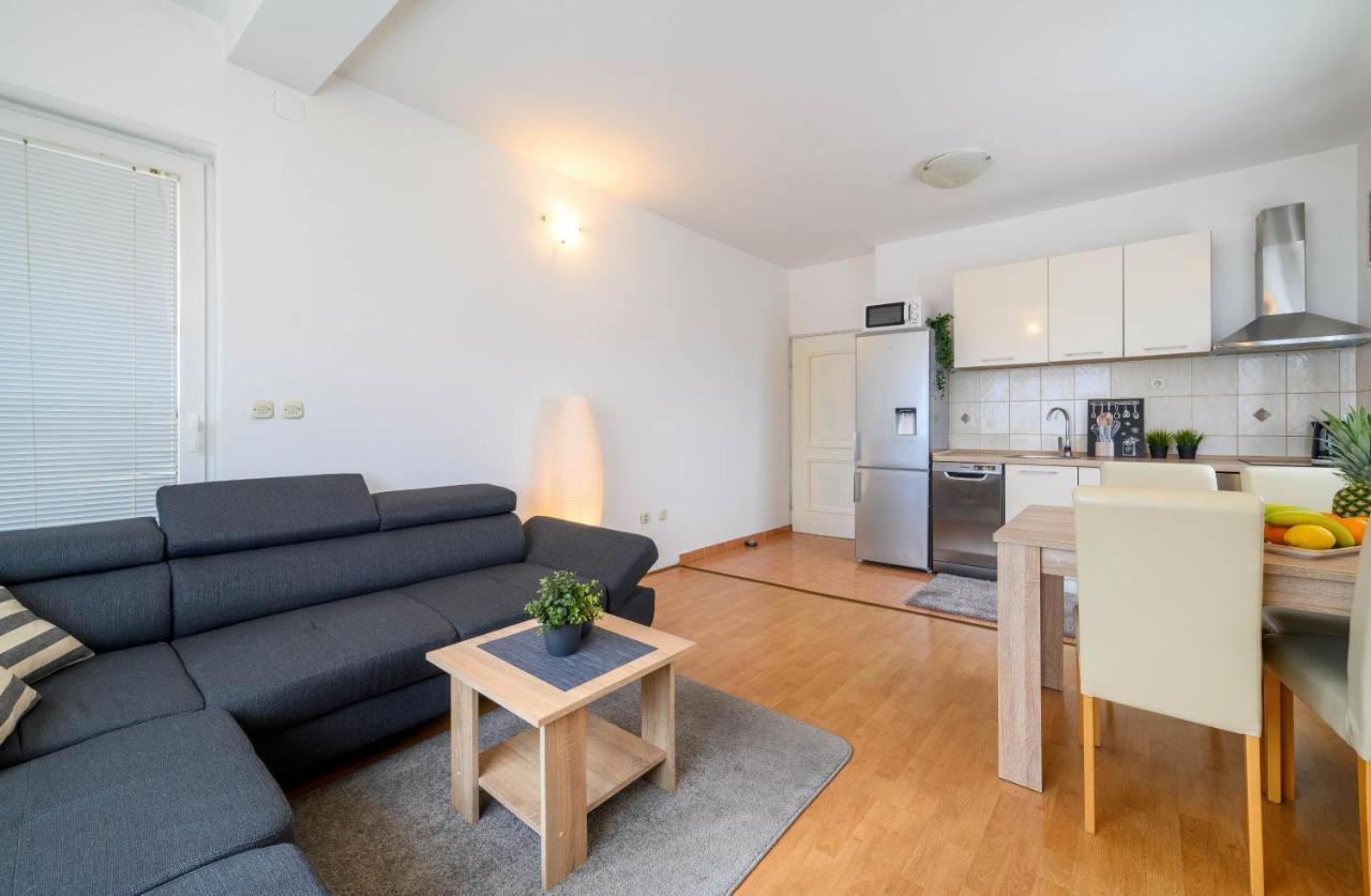 Apartment Malibu Žaborić Zewnętrze zdjęcie